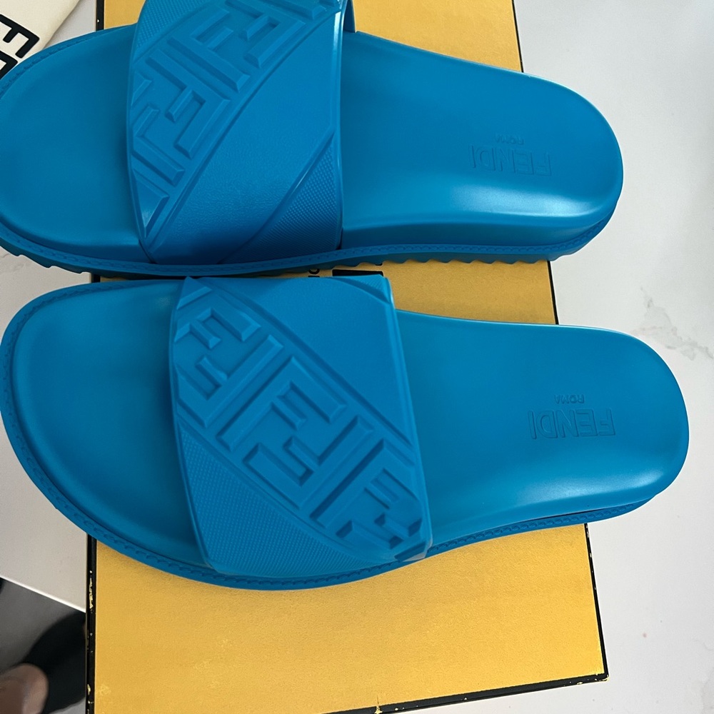 brand new never used Fendi pool slides